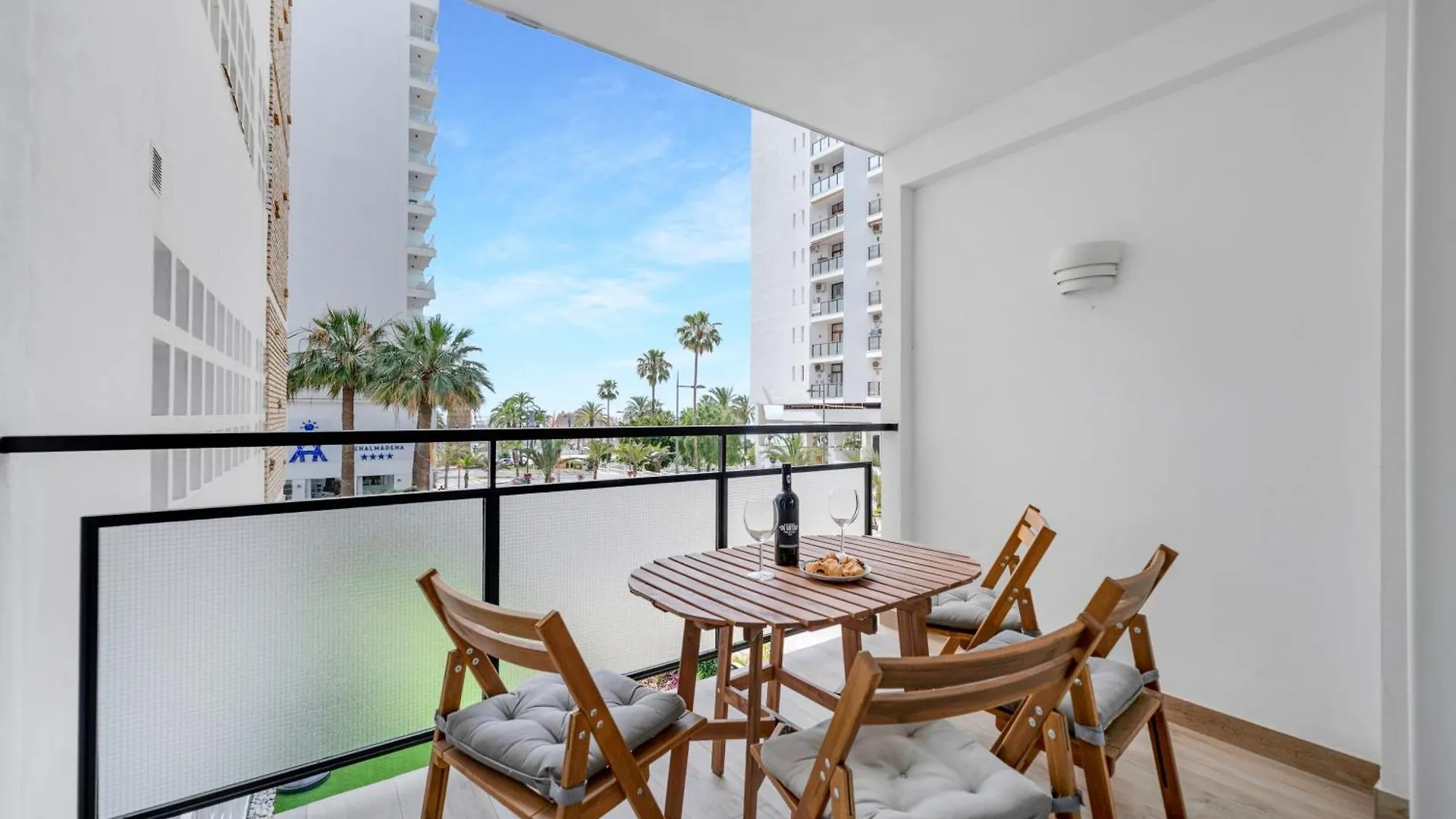 Alay Nearby Beach Benalmadena
