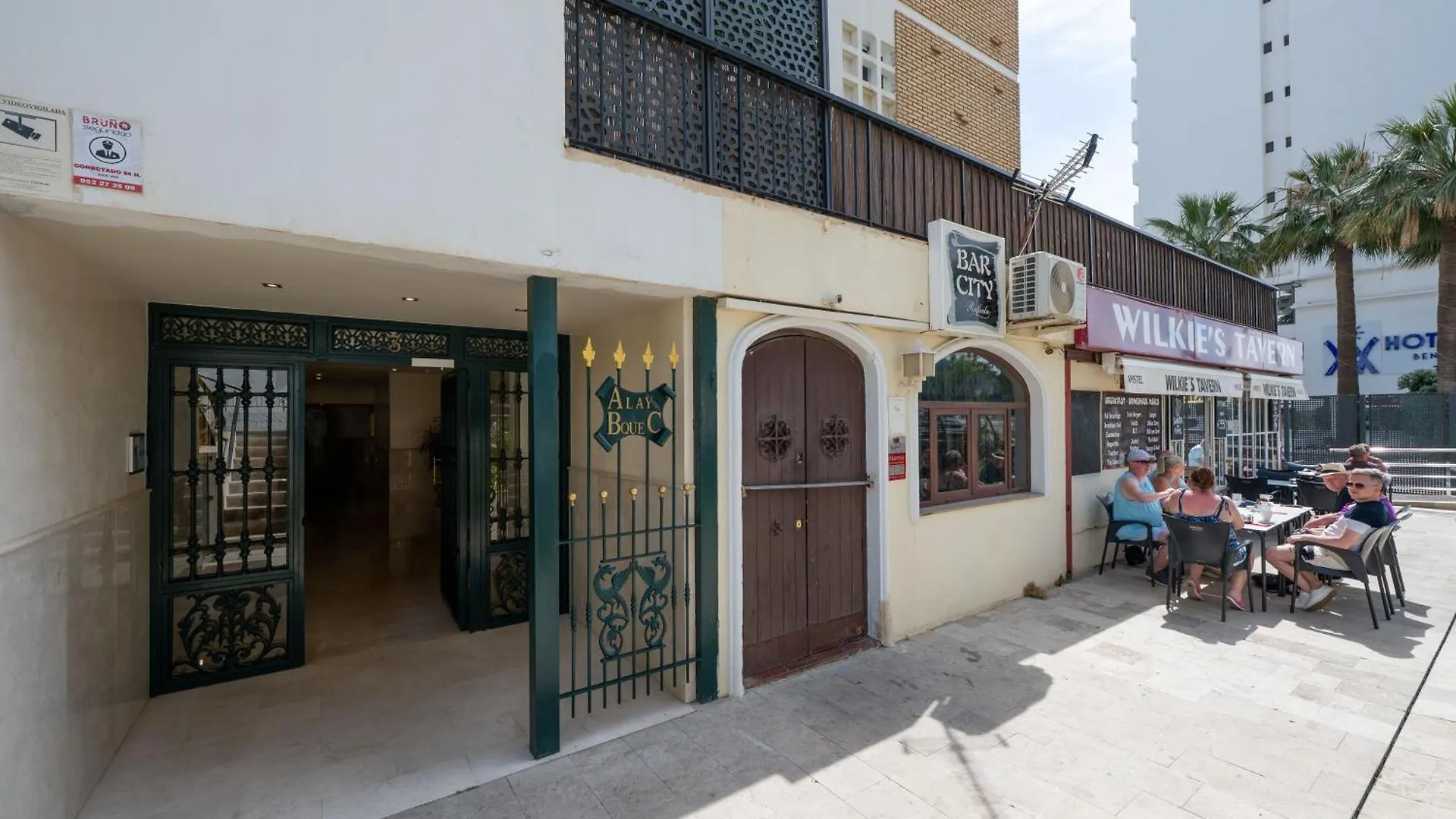 בנאלמדנה Alay Nearby Beach דירה